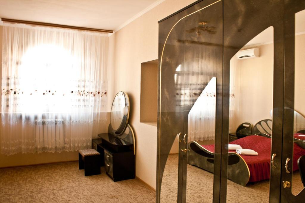 Delta Hotel Kyiv Værelse billede
